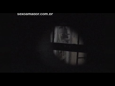 ❤️ Blondie viene segretamente filmato da un voyeur del quartiere nascosto dietro mattoni cavi ❤️ Pornoal it.kenhdammy.top ❌️❤