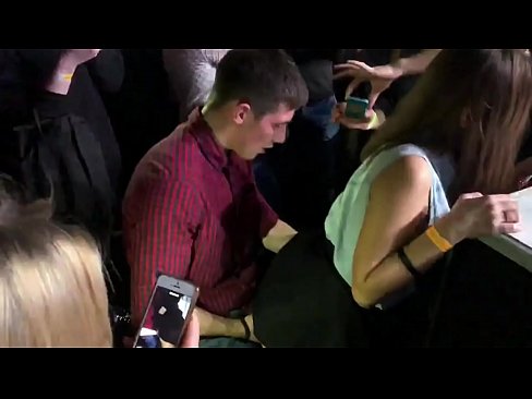 ❤️ Sesso reale in un nightclub russo. Ragazza russa di 18 anni nell'ano e nella vagina scopata in un nightclub ❤️ Pornoal it.kenhdammy.top ❌️❤